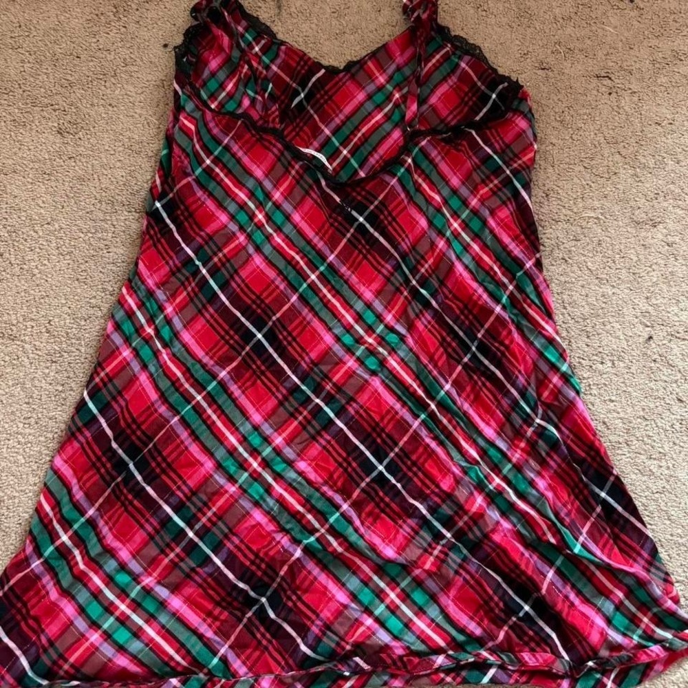Victoria's‎ Secret red and green plaid nightgown/loungewear dress - Picture 3 of 6